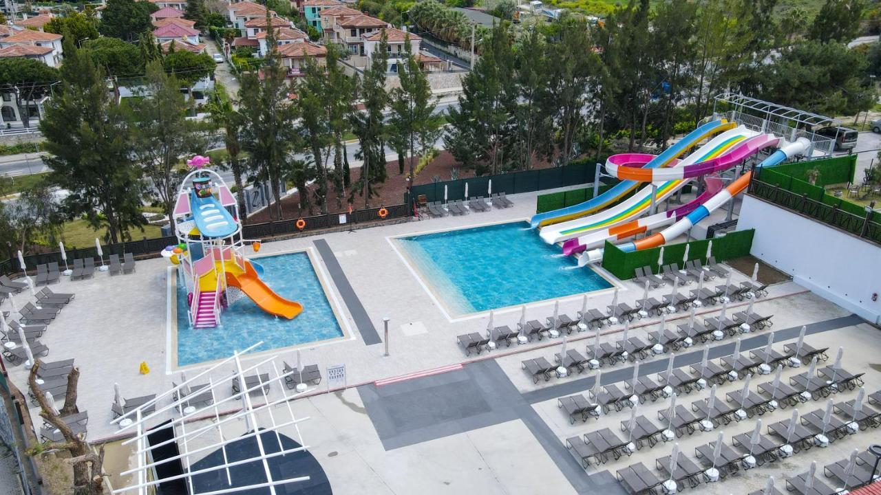 Ramada Hotel & Suites By Wyndham Kuşadası Ngoại thất bức ảnh