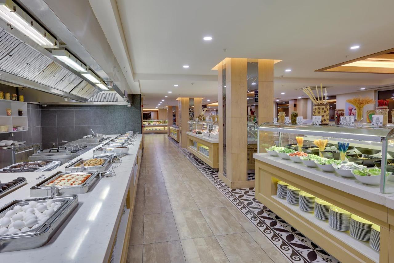 Ramada Hotel & Suites By Wyndham Kuşadası Ngoại thất bức ảnh