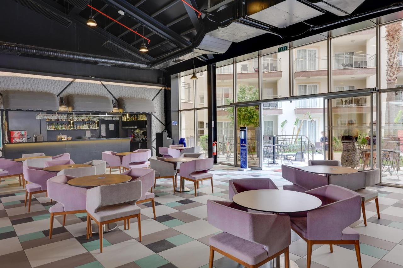 Ramada Hotel & Suites By Wyndham Kuşadası Ngoại thất bức ảnh